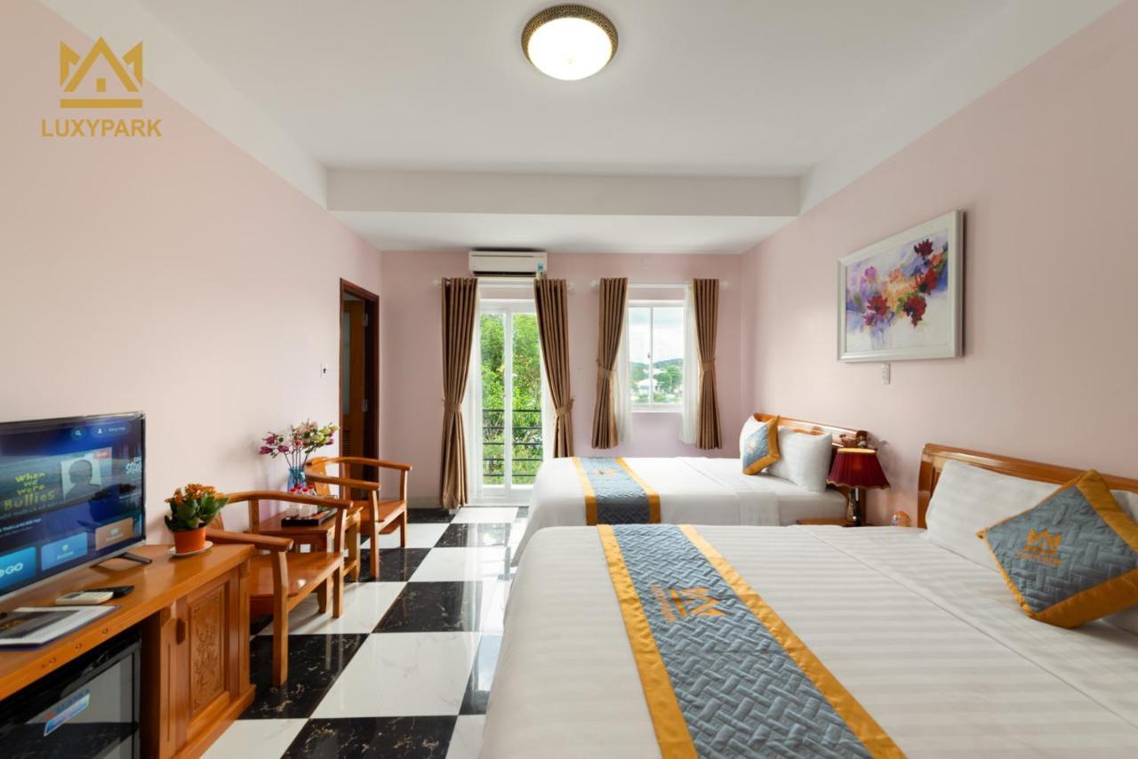 Luxy Park Hotel - Phu Quoc Centre ภายนอก รูปภาพ